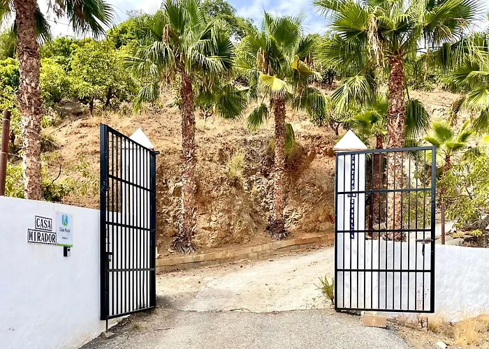 فيلة Casa Mirador Maro *