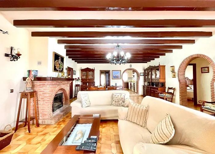 فيلة Casa Mirador Maro *