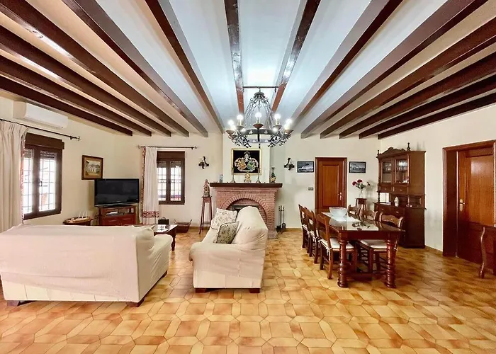 Casa Mirador Maro نيرخا